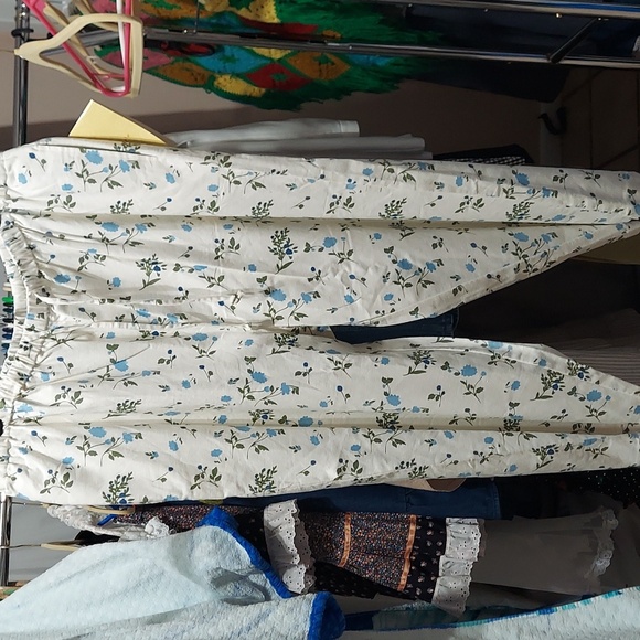 Denim & Co Capri 2x with QVC tag invw 269 - Picture 1 of 8